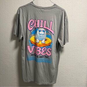 ZooTampa Manatee Chill Vibes Gray Graphic Tee